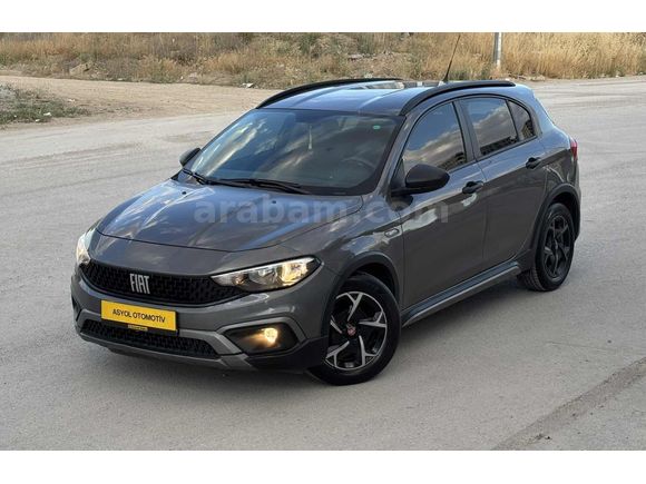 ACİL SATILIK 2023 MODEL EGEA CROSS HATASIZ DÜŞÜK KM