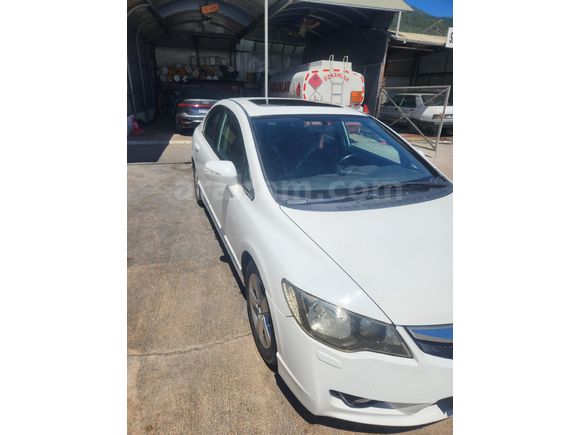 Sahibinden Honda Civic 1.6i VTEC Elegance 2011 Model
