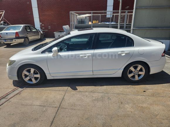 Sahibinden Honda Civic 1.6i VTEC Elegance 2011 Model