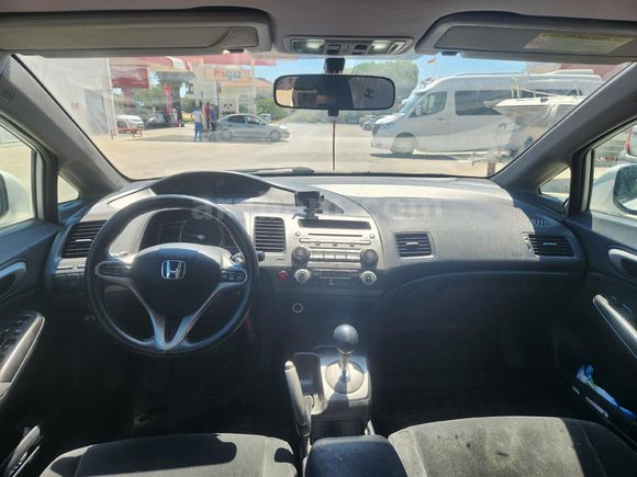 Sahibinden Honda Civic 1.6i VTEC Elegance 2011 Model