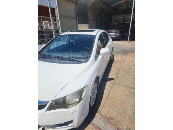 Sahibinden Honda Civic 1.6i VTEC Elegance 2011 Model