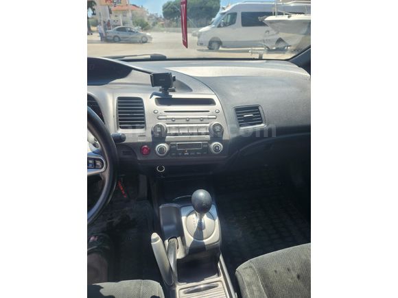 Sahibinden Honda Civic 1.6i VTEC Elegance 2011 Model