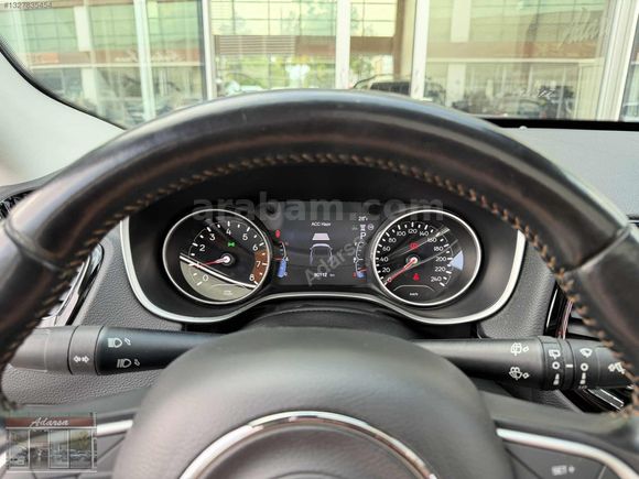 "Adarsa" 2019 Jeep Compass 1.4 Limited Cam Tavan Boyasız 90 Km