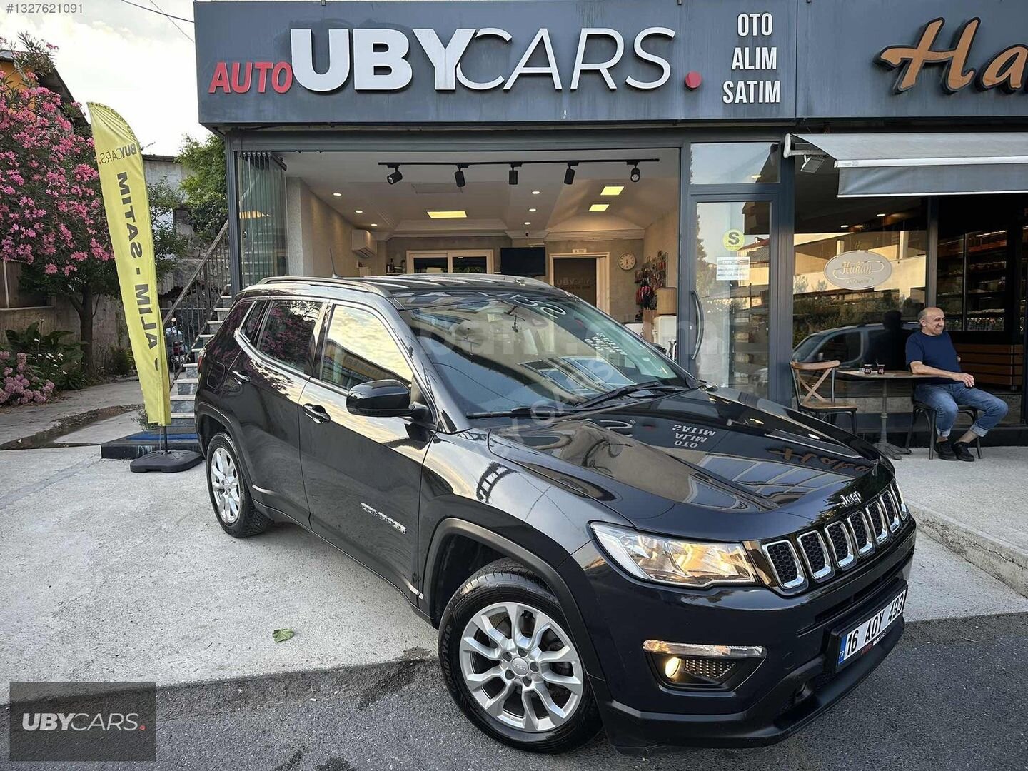 Galeriden Jeep Compass 1.3 GSE Longitude 2020 Model İstanbul 139.000 km Siyah 3