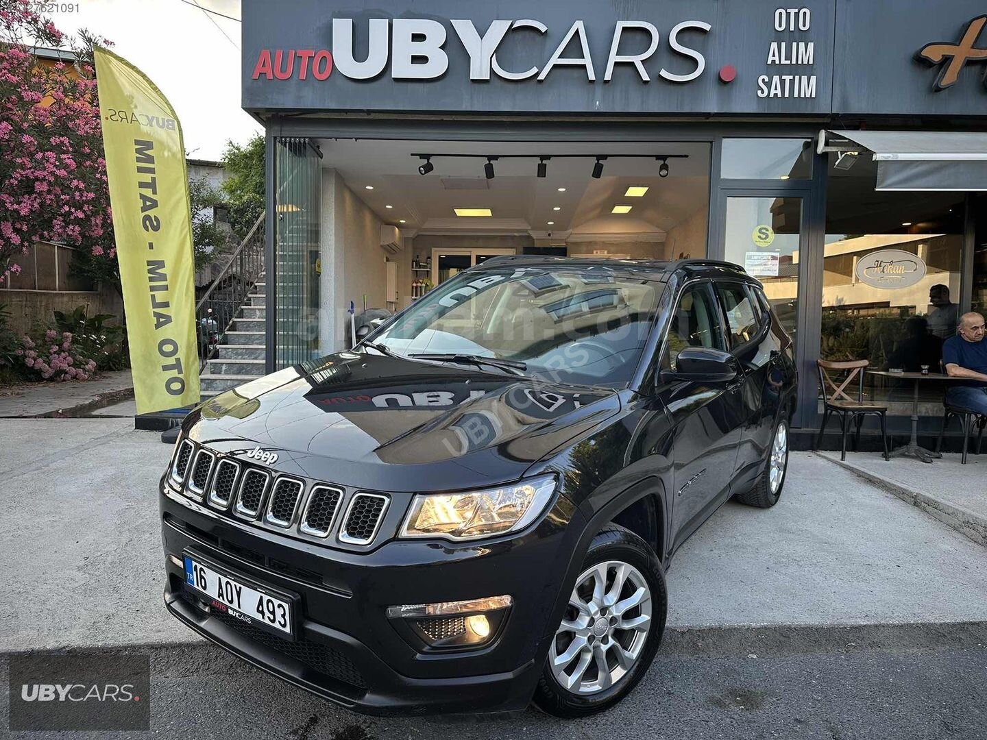 Galeriden Jeep Compass 1.3 GSE Longitude 2020 Model İstanbul 139.000 km Siyah 1