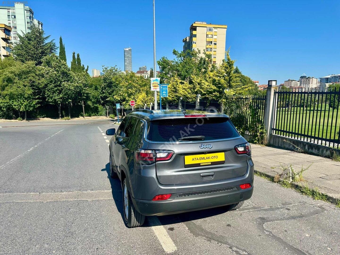 Galeriden Jeep Compass 1.3 GSE Longitude 2022 Model İstanbul 58.000 km Füme 2