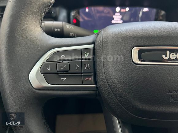 PEUGEOT BAYKARALAR 2025 COMPASS 1.5 e-HYBRİD SUMMİT 4X2 130HP