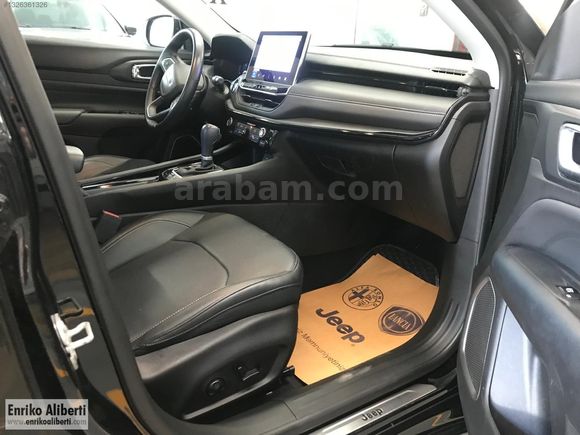 ENRİKO ALİBERTİ'den Compass 1.5 e-Hybrid Summit 4x2