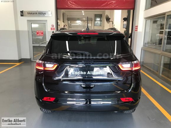 ENRİKO ALİBERTİ'den Compass 1.5 e-Hybrid Summit 4x2