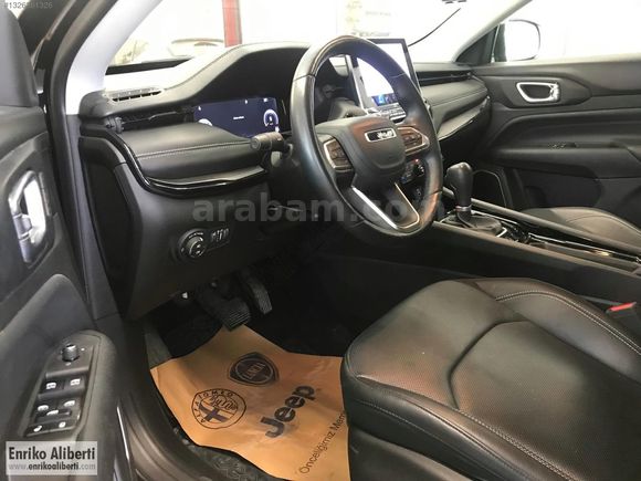 ENRİKO ALİBERTİ'den Compass 1.5 e-Hybrid Summit 4x2