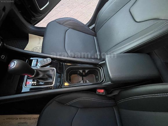 TURQ OTOMOTİV 2025 COMPASS 1.5 e-HYBRİD SUMMİT 4X2 130 HP