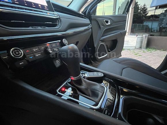 TURQ OTOMOTİV 2025 COMPASS 1.5 e-HYBRİD SUMMİT 4X2 130 HP