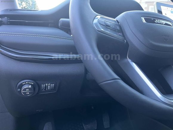 TURQ OTOMOTİV 2025 COMPASS 1.5 e-HYBRİD SUMMİT 4X2 130 HP