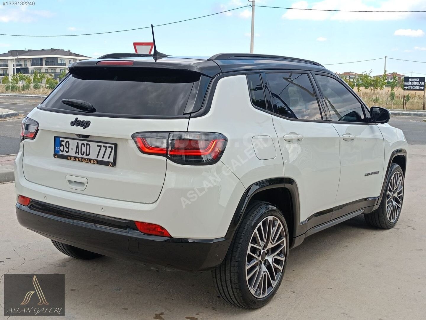 Galeriden Jeep Compass 1.5 GSE Summit 2025 Model Tekirdağ 24.000 km Beyaz 7