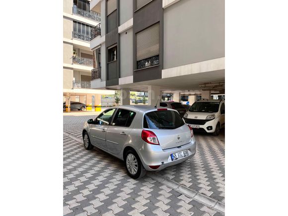 Sahibinden Renault Clio 1.2 Extreme 2011 Model 