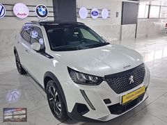 /2020 PEUGEOT 2008 ALLURE CAM TAVAN BOYASIZ EAT8 FIRSAT ARACI/