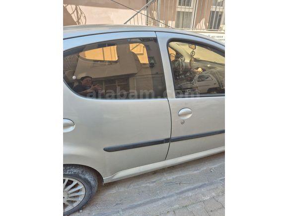 Sahibinden Citroen C1 1.0 SX Sensodrive 2012 Model