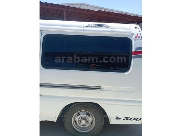 Sahibinden Mitsubishi L 300 Camlı Van 1996 Model
