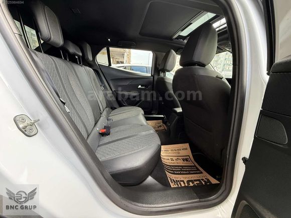 BNC GRUP AUTO PEUGEOT 2008 1.2 PRUETECH ALLURE 2025 MODEL