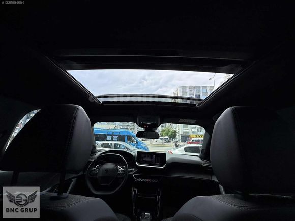 BNC GRUP AUTO PEUGEOT 2008 1.2 PRUETECH ALLURE 2025 MODEL