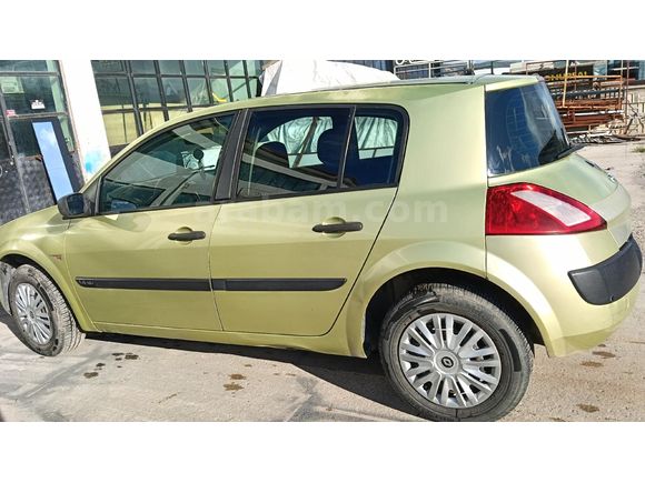 Sahibinden Renault Megane 1.4 Authentique 2004 Model