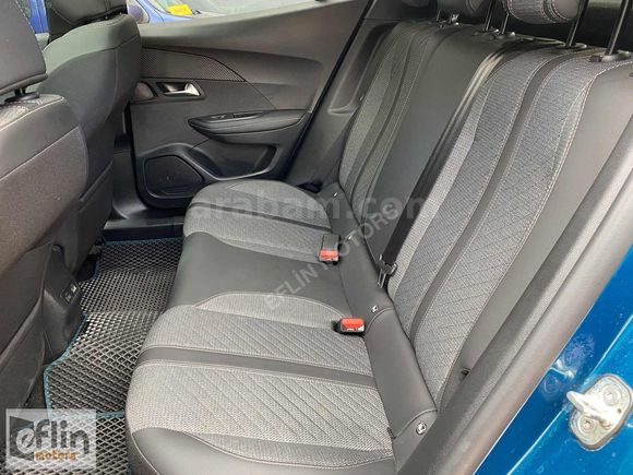16.000 KM DE 2025 MODEL ALLURE PEUGEOT 2008