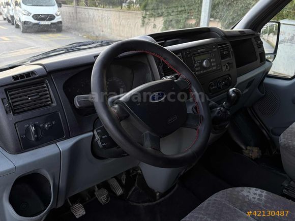 ÖZERLERDEN ARKA ÇEKER 155 LİK FORD TRANSİT