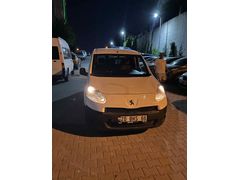 Sahibinden Peugeot Partner 1.6 HDI Comfort Pack 2013 Model  305 km Beyaz
