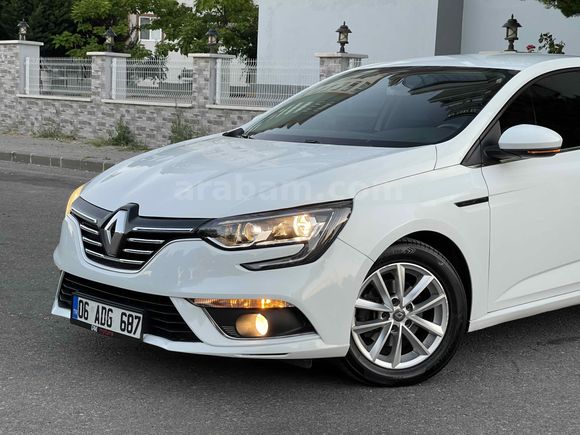  2016 model Renault Megane 4 1.5 dCi Touch EDC   