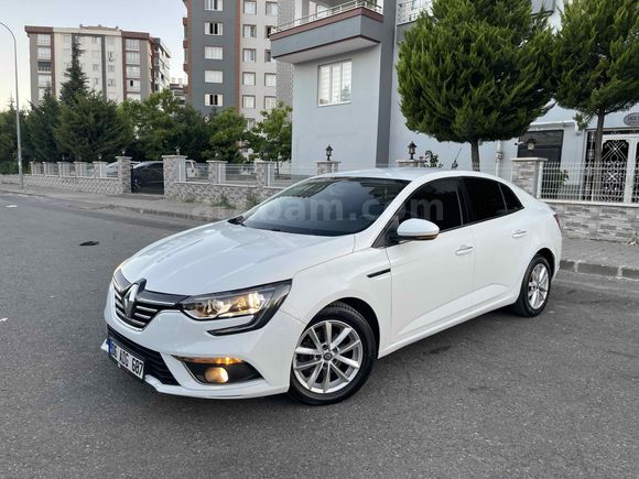  2016 model Renault Megane 4 1.5 dCi Touch EDC   