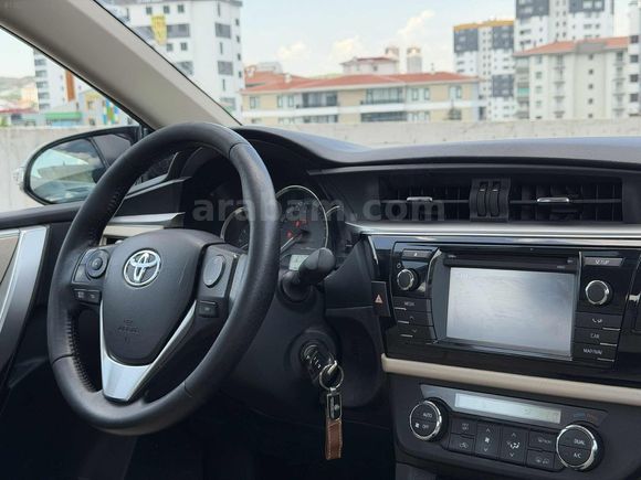 SERVİS BAKIMLI TEMİZ DİZEL OTOMATİK COROLLA