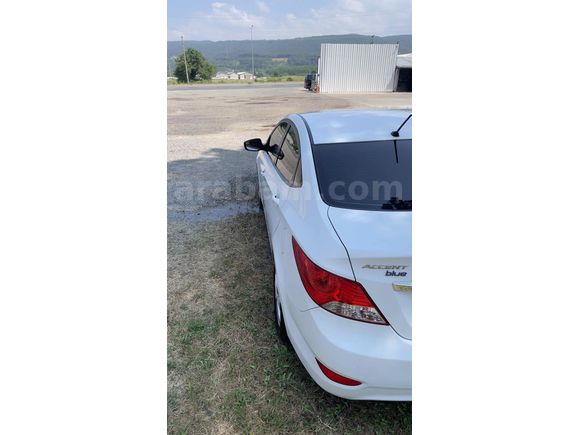 Sahibinden Hyundai Accent Blue 1.6 CRDI Prime 2016 Model 