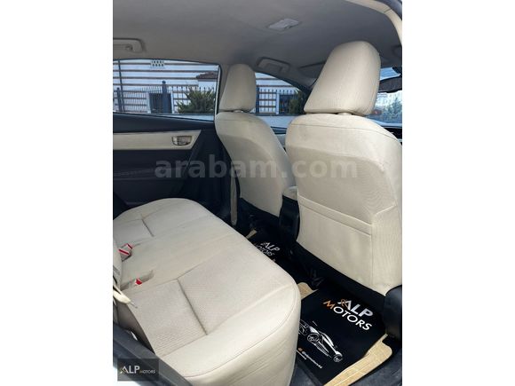 2015 TOYOTA COROLLA.. 1.4 D-4 ADVANCE