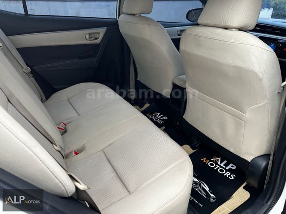 2015 TOYOTA COROLLA.. 1.4 D-4 ADVANCE