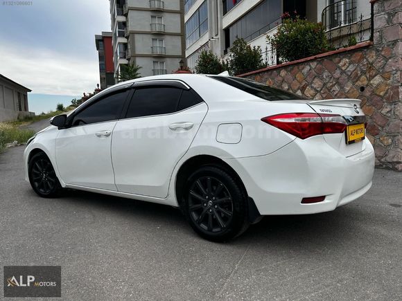 2015 TOYOTA COROLLA.. 1.4 D-4 ADVANCE
