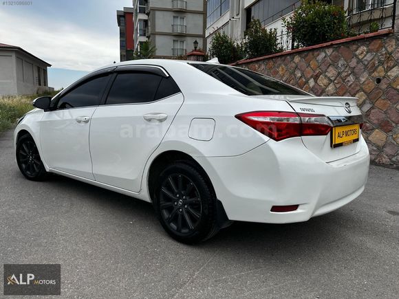 2015 TOYOTA COROLLA.. 1.4 D-4 ADVANCE