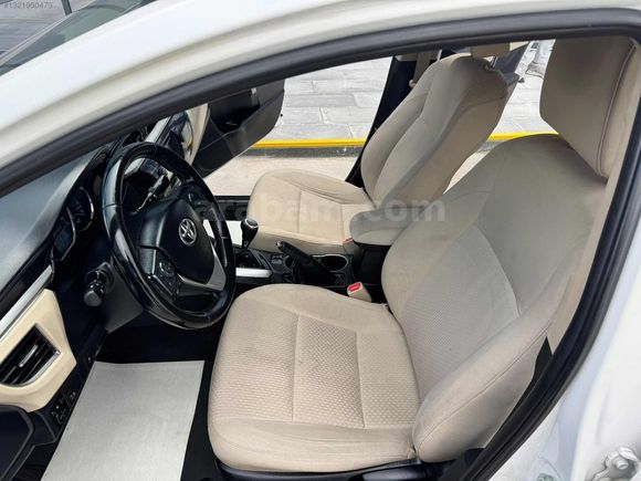 DEĞİŞENSİZ - HATASIZ -DİZEL - OTOMATİK - 2013 - COROLLA 1.4 D-4D