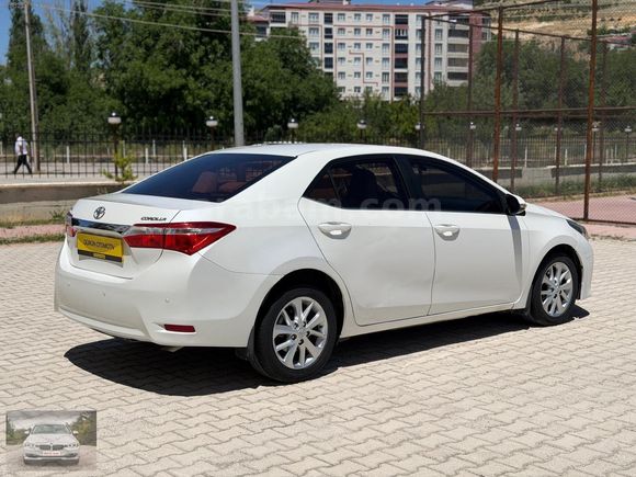 2015 MODEL ORJİNAL TOYOTA COROLLA 1.4 D-4D ADVANCE BEYAZ