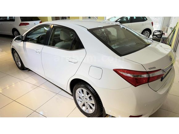 **DEĞİŞENSİZ-BOYASIZ-İLK ELDEN FULL BAKIMLI COROLLA**