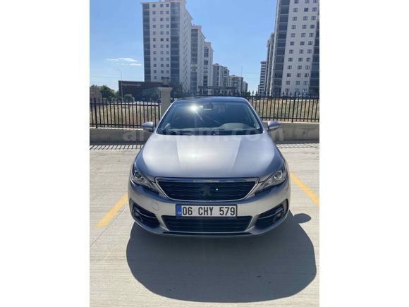 Sahibinden Peugeot 308 1.2 PureTech Style Tech 2020 Model 92500km