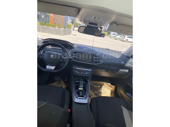 Sahibinden Peugeot 308 1.2 PureTech Style Tech 2020 Model 92500km