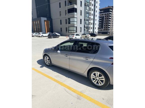 Sahibinden Peugeot 308 1.2 PureTech Style Tech 2020 Model 92500km