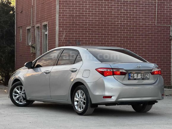 İKAY AUTO'DAN HATASIZ BOYASIZ 70.000 KMDE SERVİS BAKIMLI