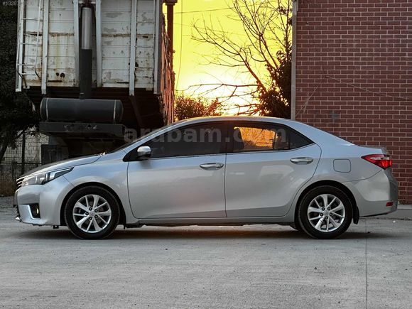 İKAY AUTO'DAN HATASIZ BOYASIZ 70.000 KMDE SERVİS BAKIMLI