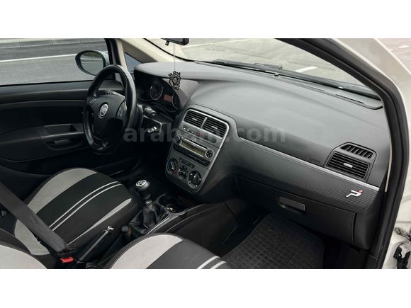 Sahibinden Fiat Punto EVO 1.4 Multiair Dynamic 2009 Model 