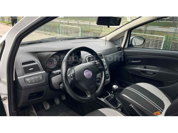 Sahibinden Fiat Punto EVO 1.4 Multiair Dynamic 2009 Model 