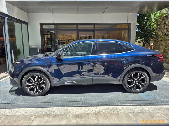 KİA ŞİMŞEK 2. EL - 2024 Citroen e-C4 X 100kw Shine Bold