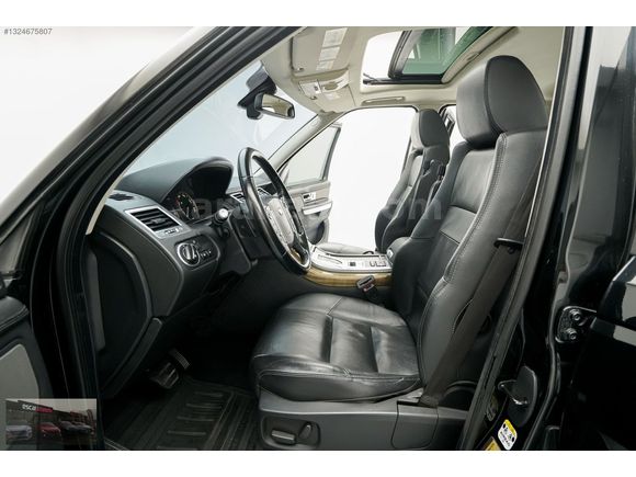 ESCAR OTOMOTİV'DEN 210 BİN KM'DE 2 PARÇA BOYALI RANGE ROVER