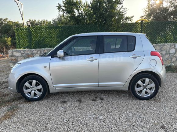 Galeriden Suzuki Swift 1.3 MT 4X4 2009 Model Antalya