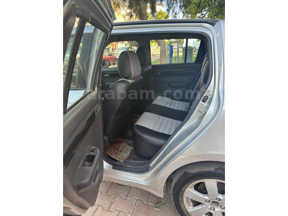 Galeriden Suzuki Swift 1.3 MT 4X4 2009 Model Antalya